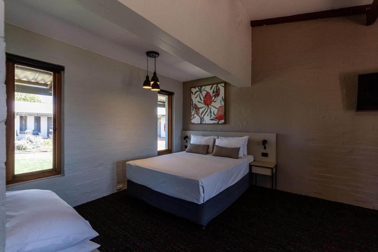 Nightcap At Wintersun Hotel Geraldton Bagian luar foto