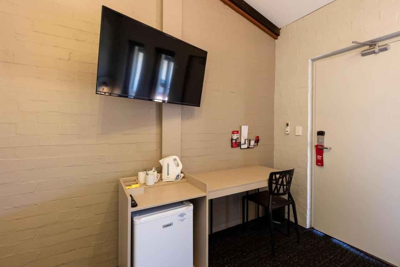 Nightcap At Wintersun Hotel Geraldton Bagian luar foto